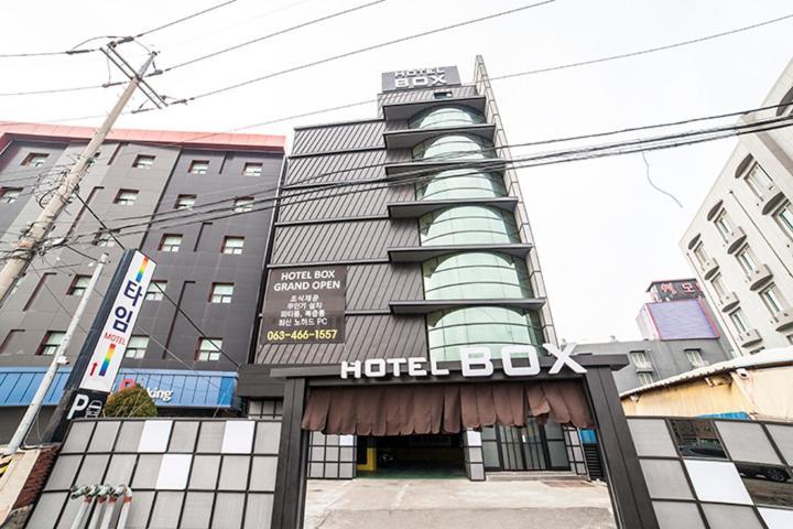 Gunsan Hotel Box Екстер'єр фото